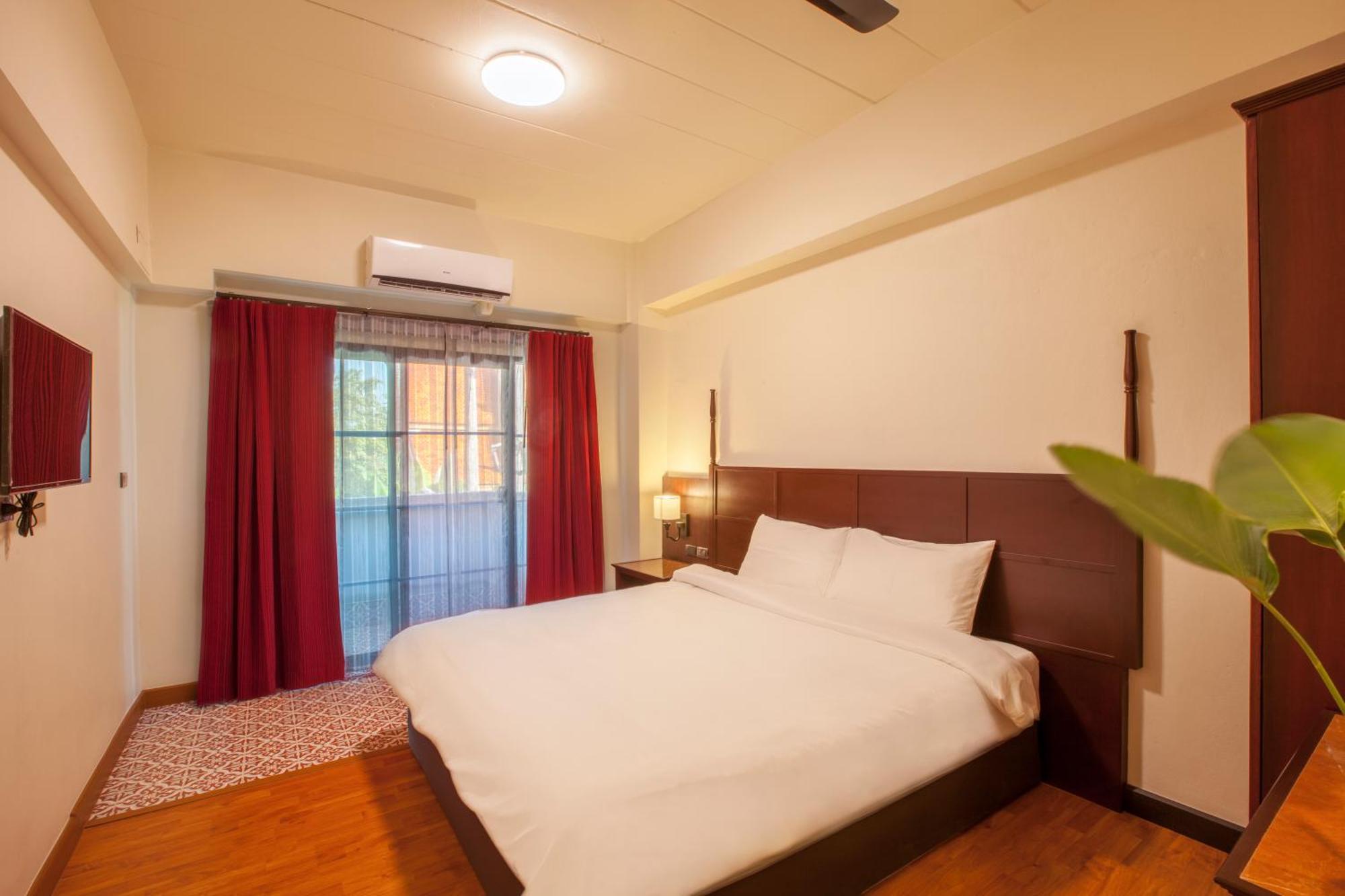 Rcn Court & Inn Chiang Mai Bagian luar foto