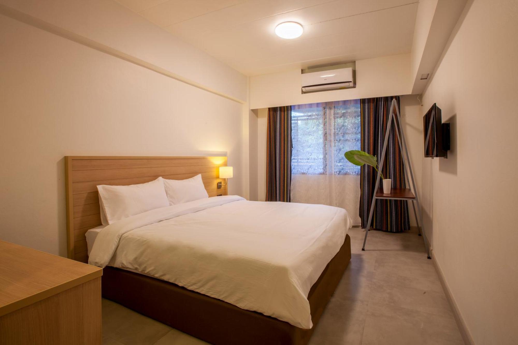 Rcn Court & Inn Chiang Mai Bagian luar foto