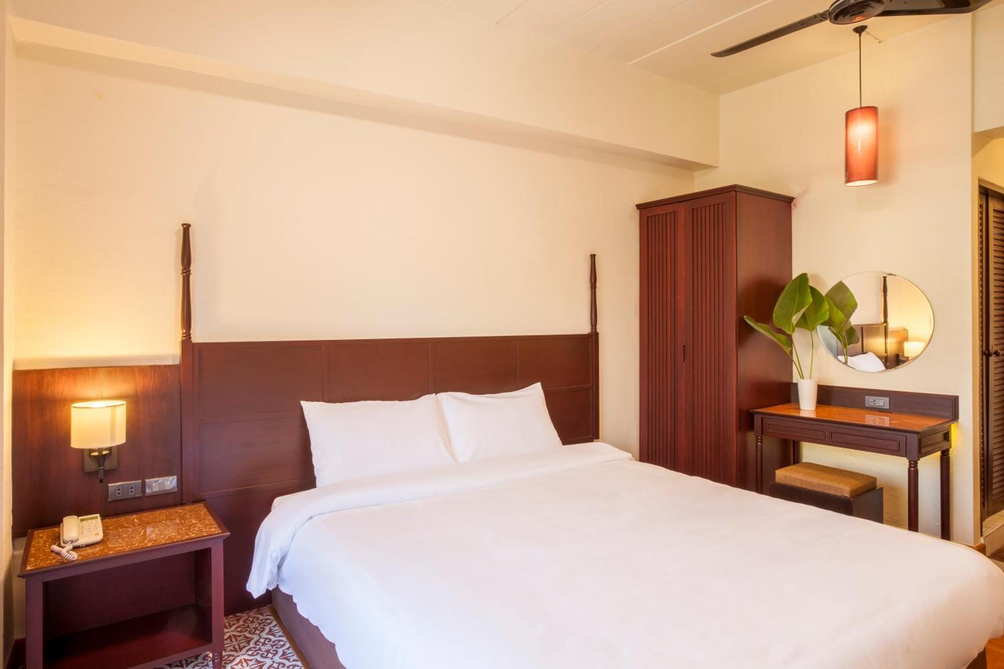 Rcn Court & Inn Chiang Mai Bagian luar foto